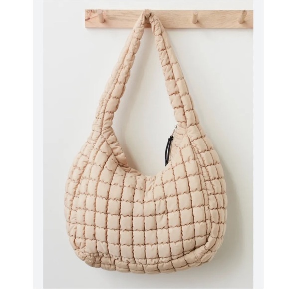 FP Movement Quilted Carryall Free People Puffy Purse Hobo Bag Off White NWT NEW - Picture 7 of 9